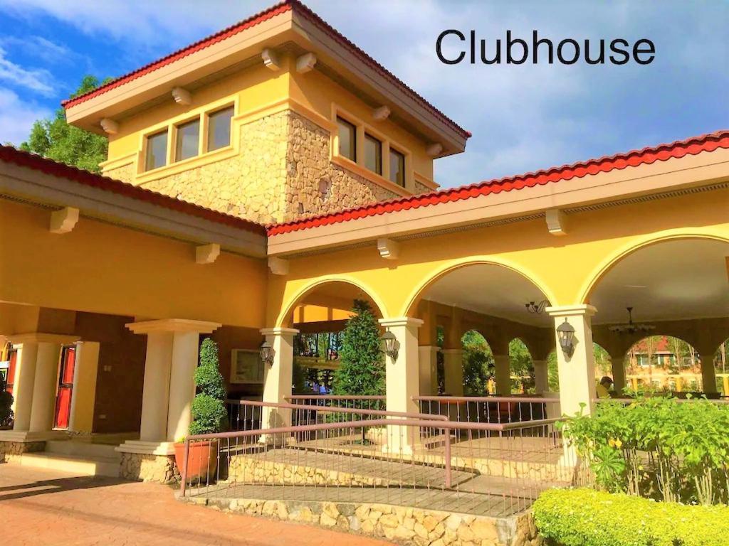 Brew Home Bacolod - 3 Bedroom House Dış mekan fotoğraf